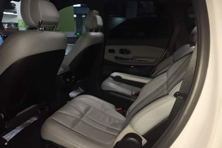 Used Nio ES8 2020 415 km Range 6-Seater Version Left Rear Seat