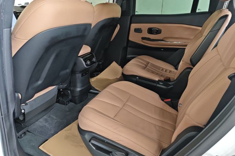 Used Nio ES8 2020 415 km Range 6-Seater Version Left Rear Seat