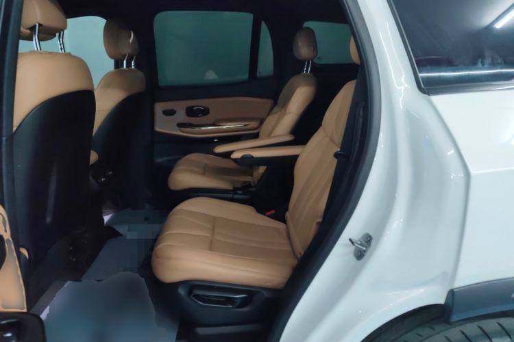 Used Nio ES8 2020 415 km Range 6-Seater Version Left Rear Seat