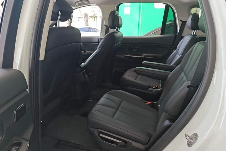 Used Nio ES8 2020 415 km Range 6-Seater Version Left Rear Seat