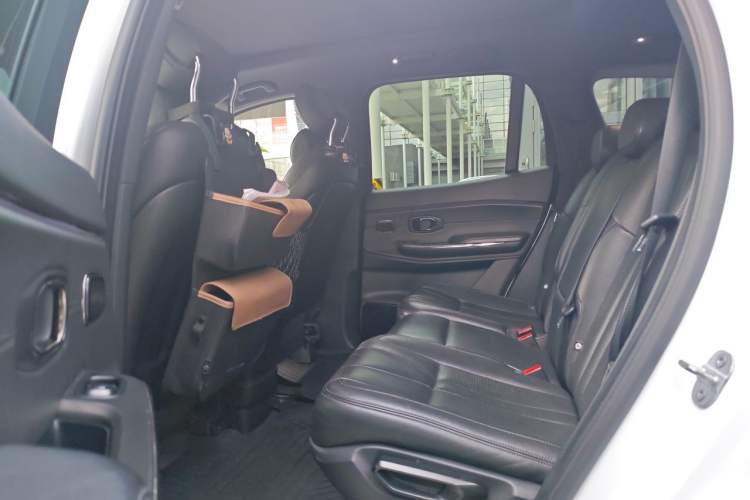 Used Nio ES8 2020 415 km Range 7-Seater Version Left Rear Seat