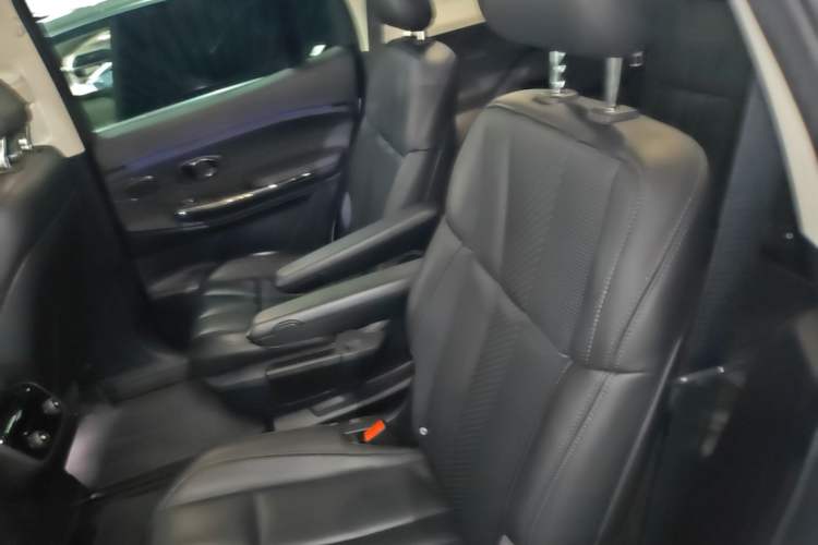Used Nio ES8 2020 580 km Range Six-Seater Version Left Rear Seat