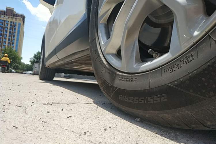 Used Nio ES8 2020 415 km Range 6-Seater Version Left Side Sill