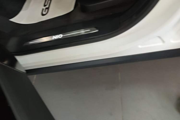 Used Nio ES8 2020 580 km Range Six-Seater Version Left Side Sill