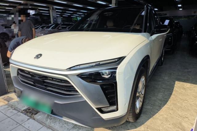 Used Nio ES8 2020 415 km Range 6-Seater Version
