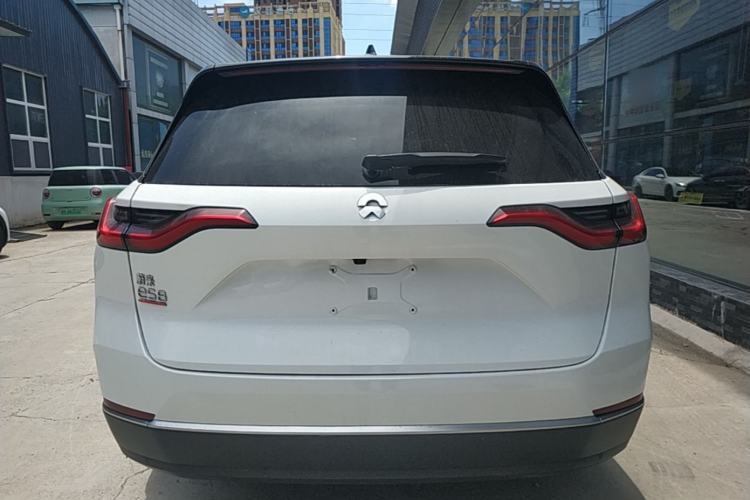 Used Nio ES8 2020 415 km Range 6-Seater Version Rear