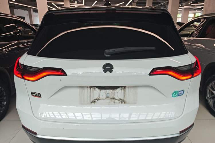 Used Nio ES8 2020 580 km Range 7-Seater Version Rear