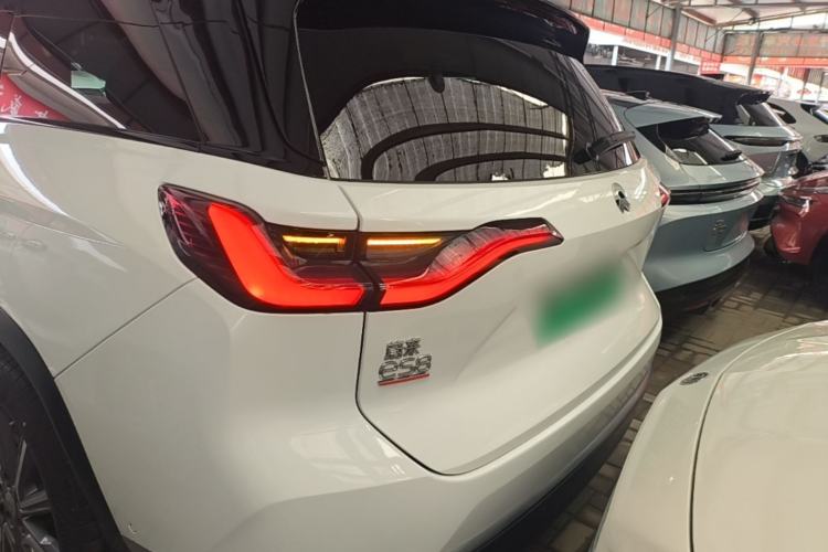 Used Nio ES8 2020 580 km Range Signature Edition Six-Seater Version Rear