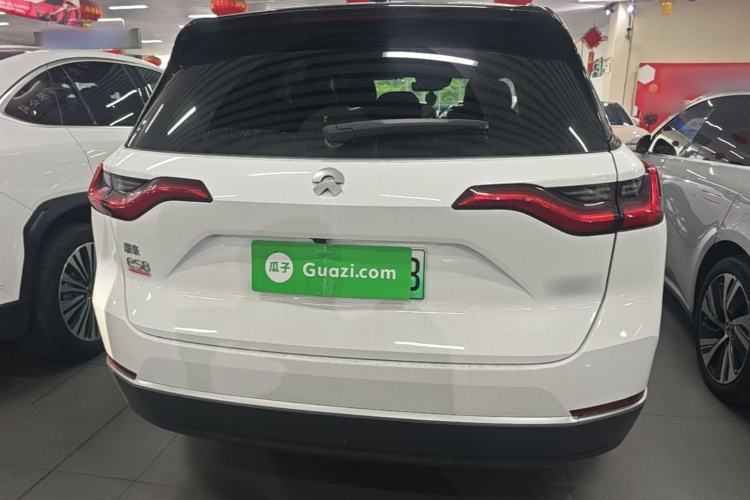 Used Nio ES8 2020 580 km Range 7-Seater Version Rear