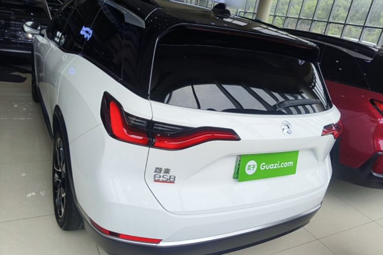 Used Nio ES8 2020 580 km Range Six-Seater Version Rear