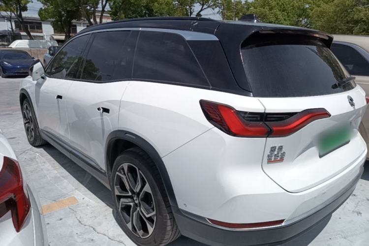 Used Nio ES8 2020 580 km Range Signature Edition Six-Seater Version Rear Left 45 Deg