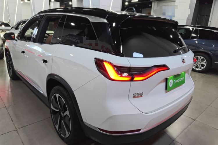 Used Nio ES8 2020 580 km Signature Edition 7-Seater Version Rear Left 45 Deg