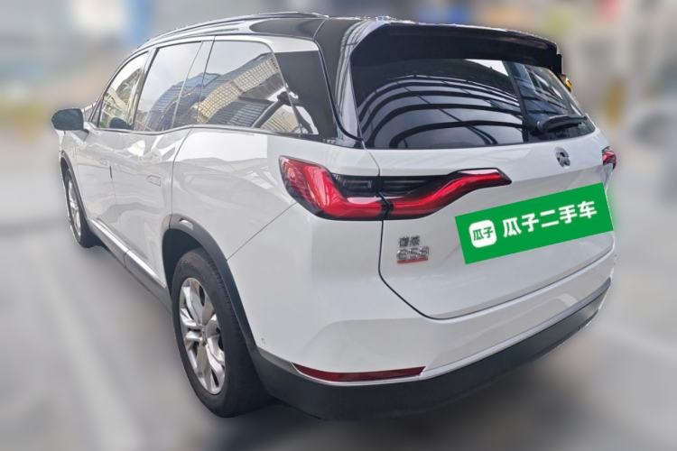 Used Nio ES8 2020 415 km Range 7-Seater Version Rear Left 45 Deg