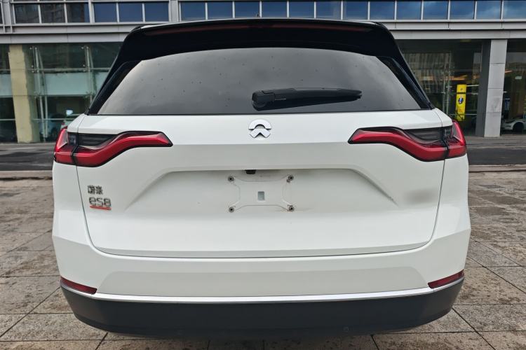 Used Nio ES8 2020 580 km Range Signature Edition Six-Seater Version Rear