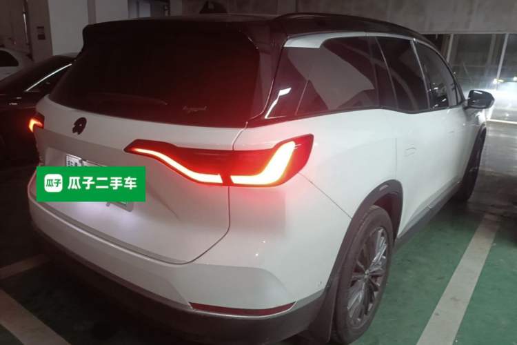 Used Nio ES8 2020 415 km Signature Edition 6-Seater Version Rear Right 45 Deg