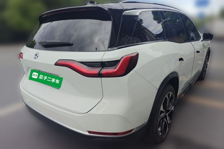 Used Nio ES8 2020 580 km Range 7-Seater Version Rear Right 45 Deg