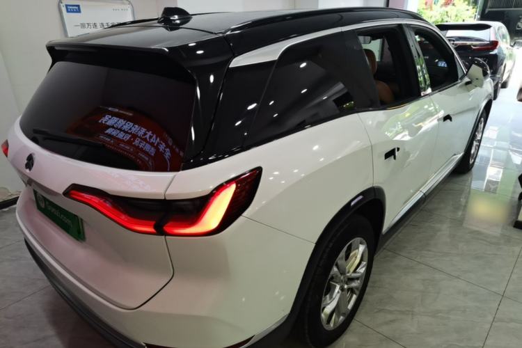 Used Nio ES8 2020 415 km Range 7-Seater Version Rear Right 45 Deg