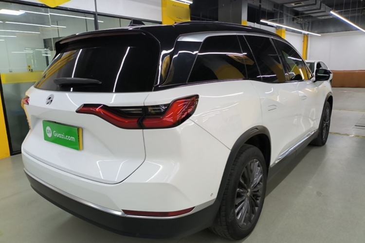 Used Nio ES8 2020 415 km Signature Edition 6-Seater Version Rear Right 45 Deg