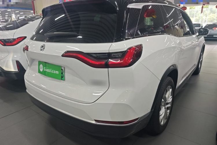 Used Nio ES8 2020 580 km Range 7-Seater Version Rear Right 45 Deg
