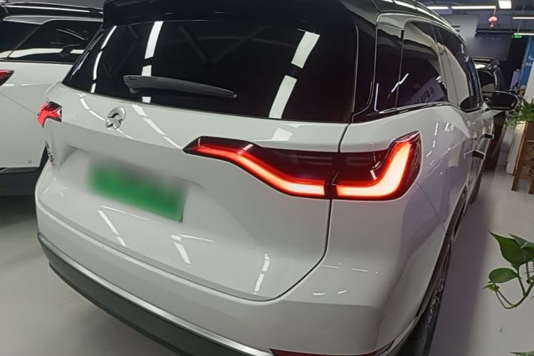 Used Nio ES8 2020 580 km Range Six-Seater Version Rear Right 45 Deg