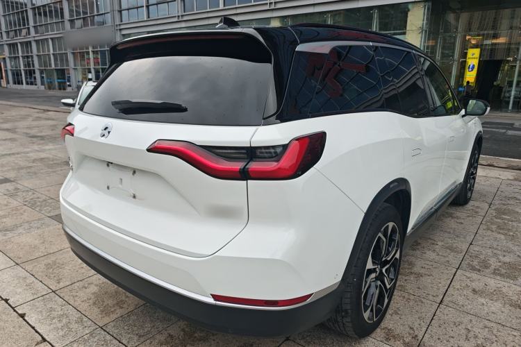 Used Nio ES8 2020 580 km Range Signature Edition Six-Seater Version Rear Right 45 Deg
