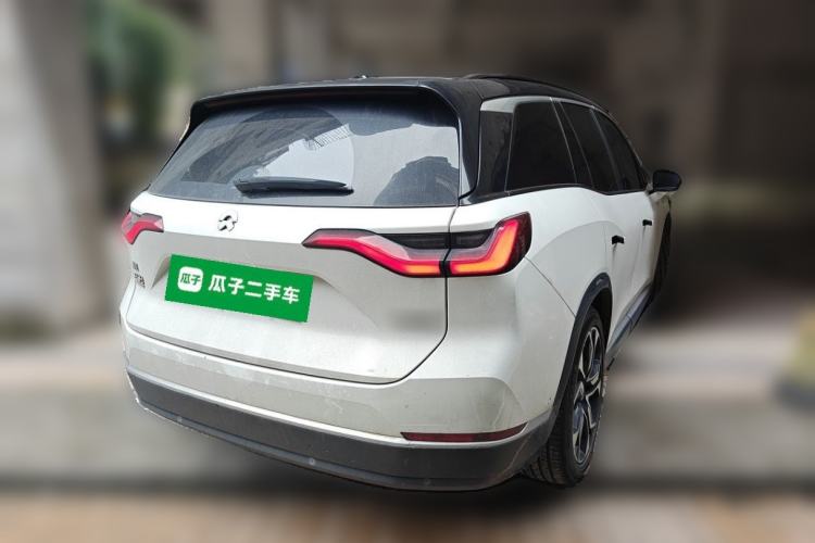 Used Nio ES8 2020 415 km Signature Edition 6-Seater Version Rear Right 45 Deg
