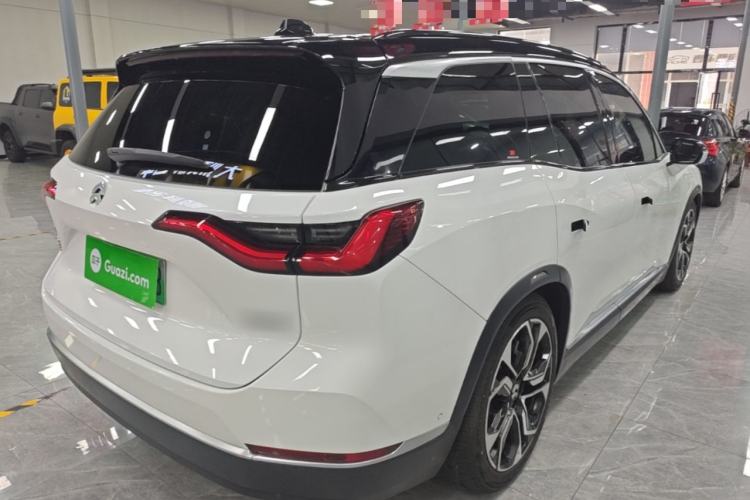 Used Nio ES8 2020 580 km Range Signature Edition Six-Seater Version Rear Right 45 Deg