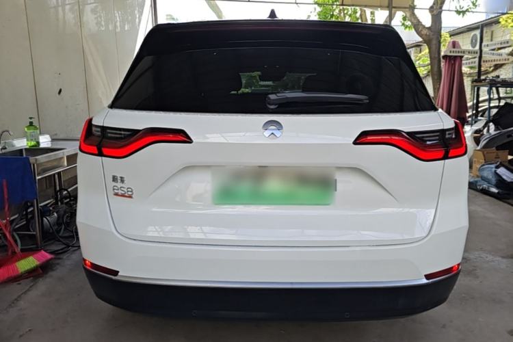 Used Nio ES8 2020 415 km Range 6-Seater Version Rear