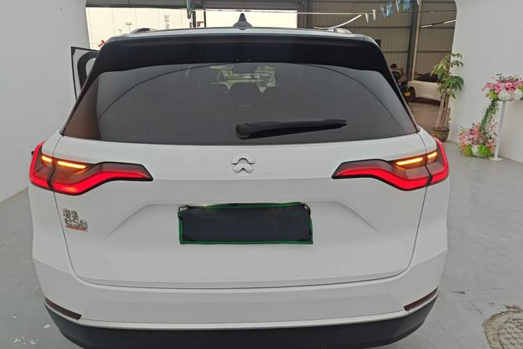 Used Nio ES8 2020 580 km Signature Edition 7-Seater Version Rear