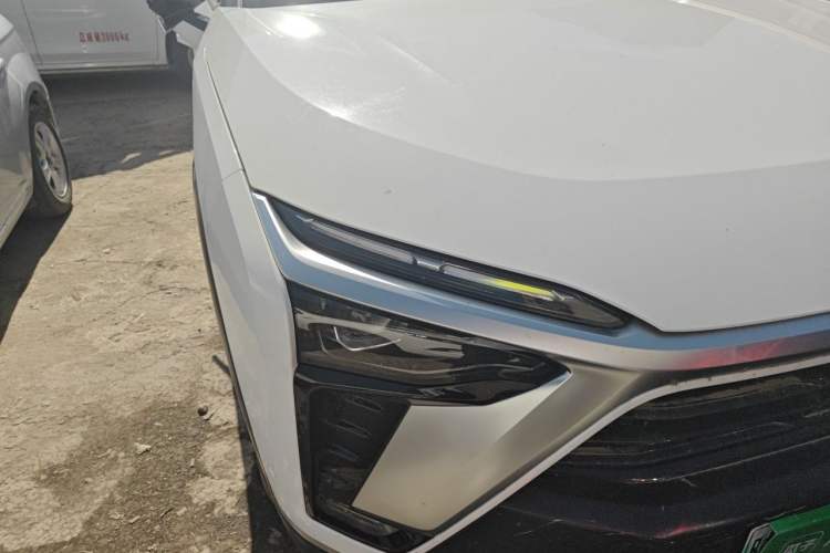 Used Nio ES8 2020 415 km Signature Edition 6-Seater Version Right Front Headlight