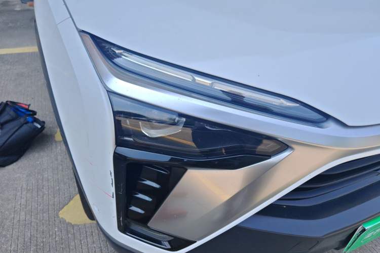 Used Nio ES8 2020 415 km Signature Edition 6-Seater Version Right Front Headlight