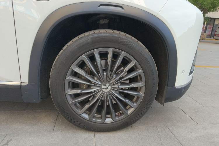 Used Nio ES8 2020 415 km Range 6-Seater Version Right Front Wheel Hub