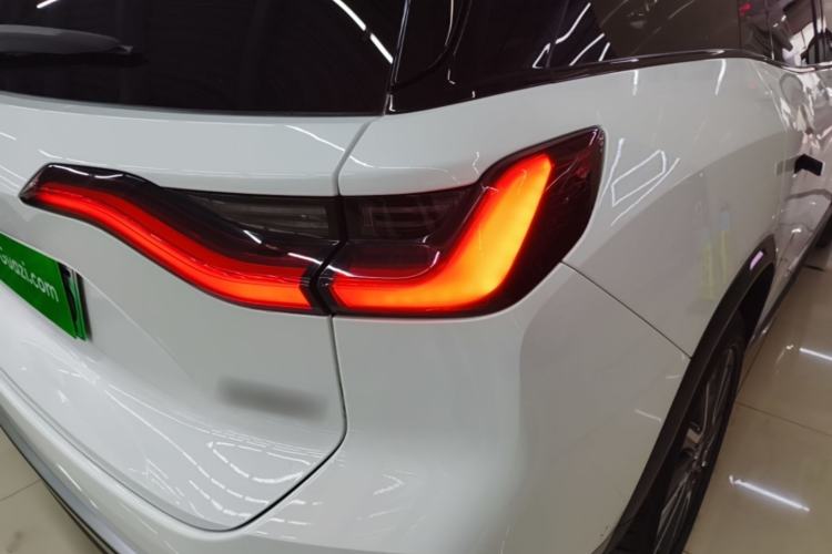 Used Nio ES8 2020 580 km Range Six-Seater Version Right Rear Taillight