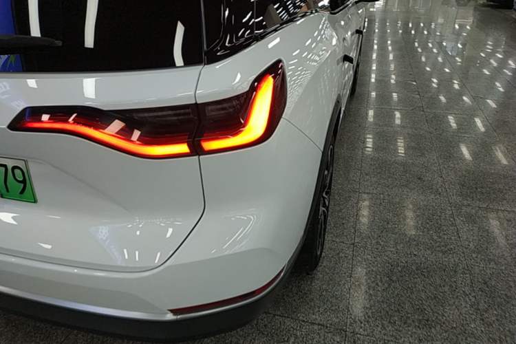 Used Nio ES8 2020 415 km Range 7-Seater Version Right Rear Taillight