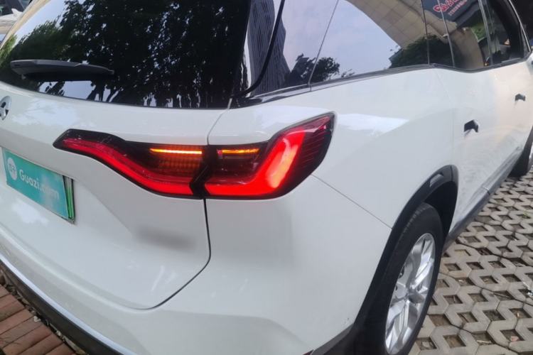 Used Nio ES8 2020 450KM Signature Edition Six-Seater Version Right Rear Taillight