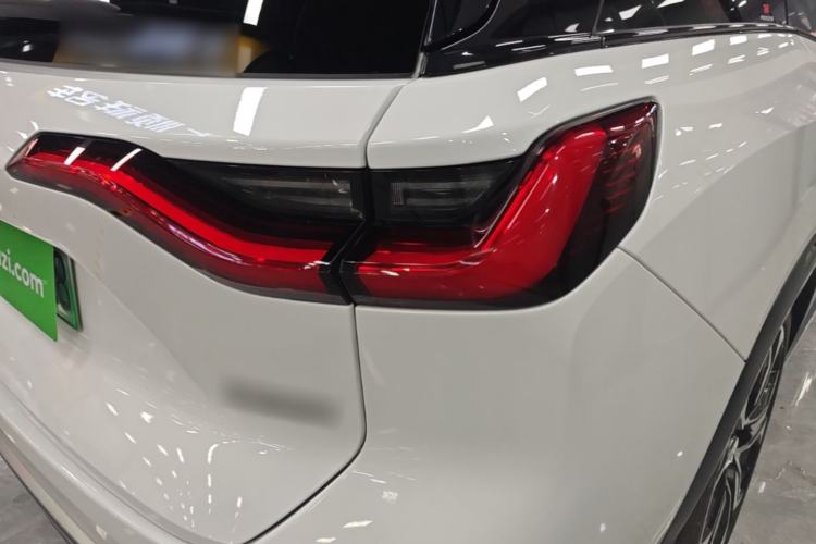Used Nio ES8 2020 580 km Range Signature Edition Six-Seater Version Right Rear Taillight