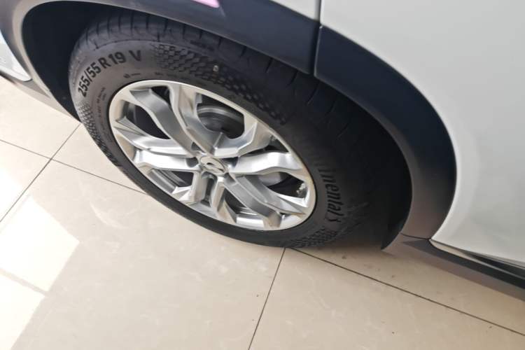 Used Nio ES8 2020 580 km Range Six-Seater Version Right Rear Wheel Hub