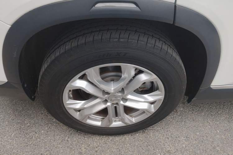 Used Nio ES8 2020 415 km Range 6-Seater Version Right Rear Wheel Hub