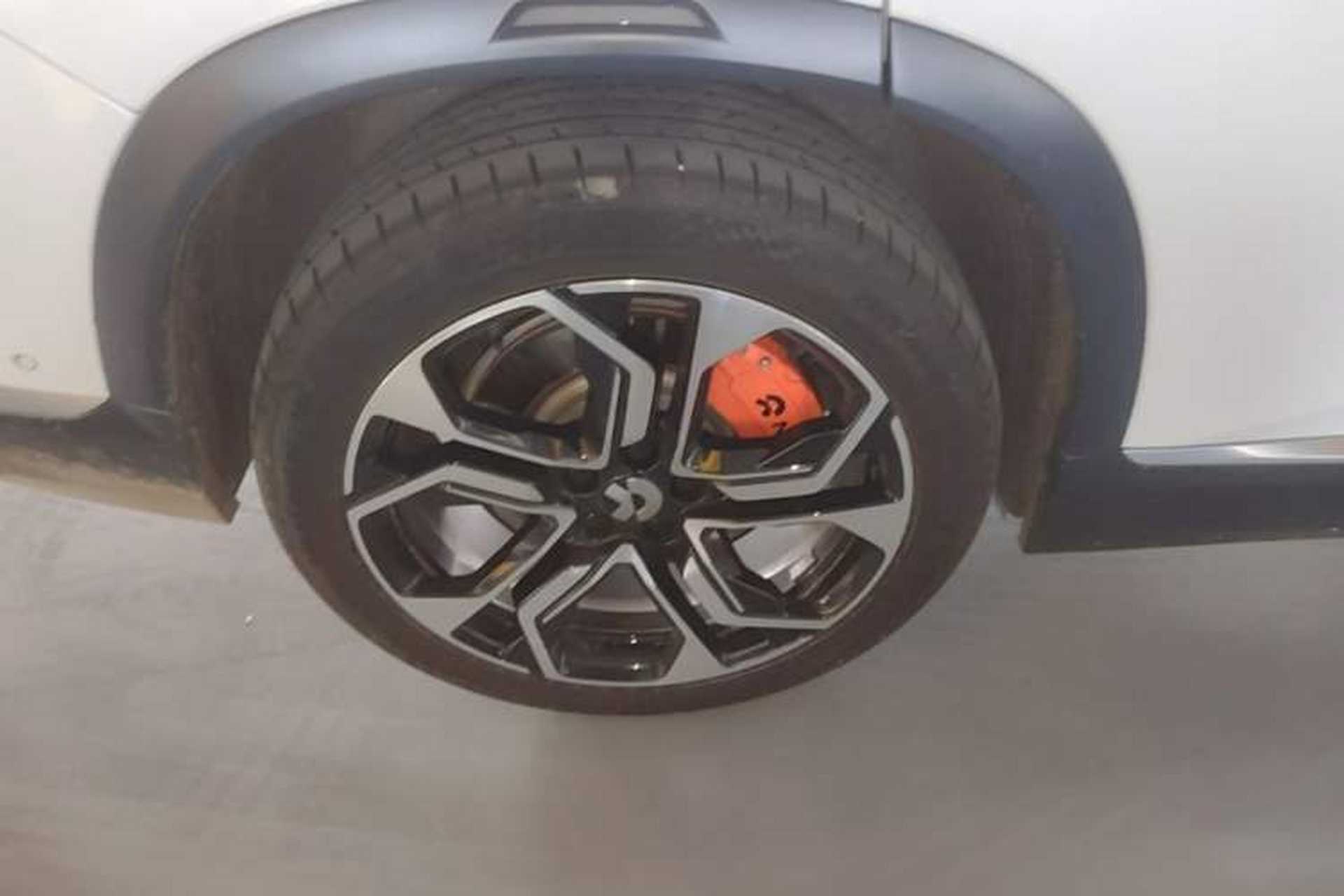 Used Nio ES8 2020 415 km Signature Edition 6-Seater Version Right Rear Wheel Hub
