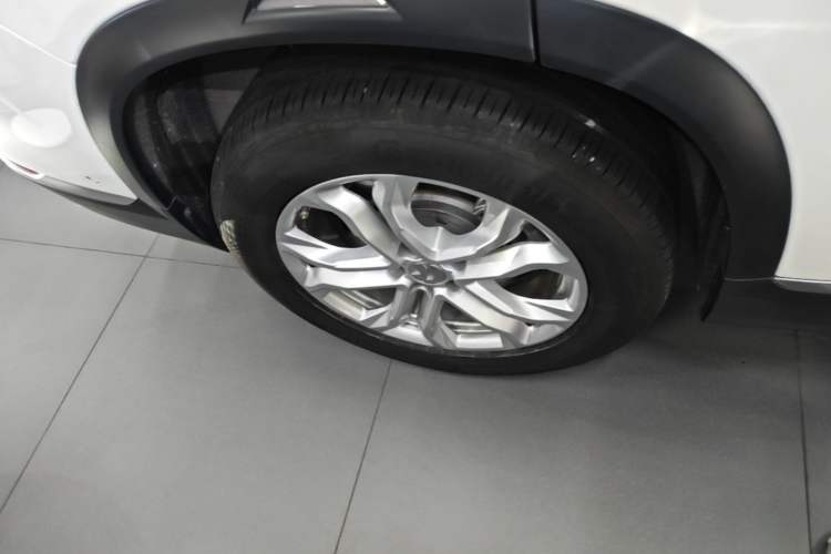 Used Nio ES8 2020 580 km Range Six-Seater Version Right Rear Wheel Hub