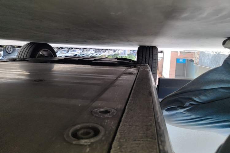Used Nio ES8 2020 415 km Range 7-Seater Version Right Side Sill