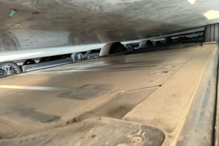 Used Nio ES8 2020 415 km Range 6-Seater Version Right Side Sill
