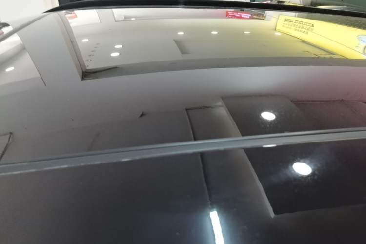 Used Nio ES8 2020 415 km Range 7-Seater Version Roof