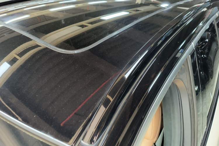 Used Nio ES8 2020 415 km Range 6-Seater Version Roof