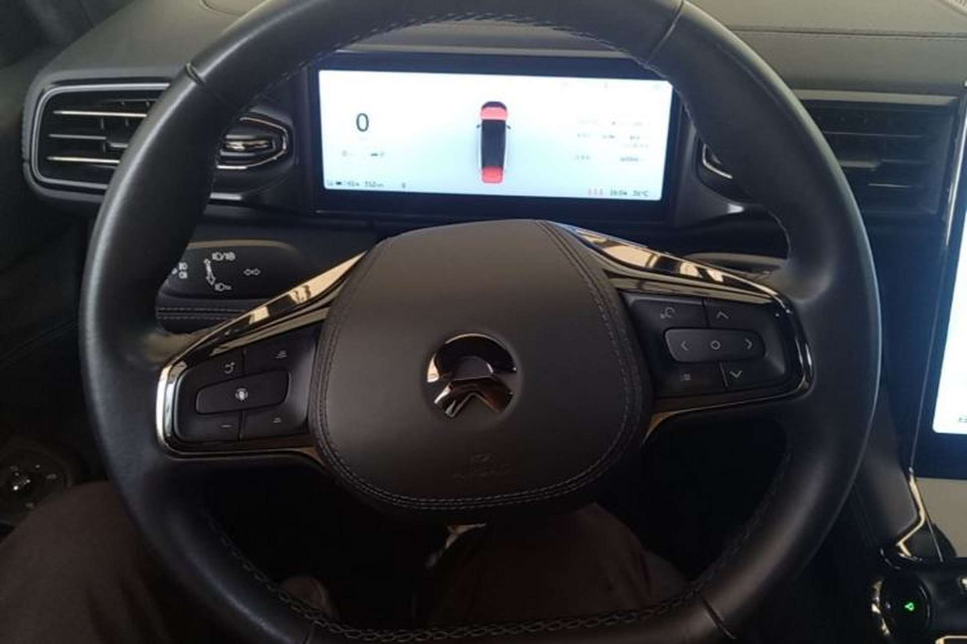 Used Nio ES8 2020 580 km Range 7-Seater Version Steering Wheel