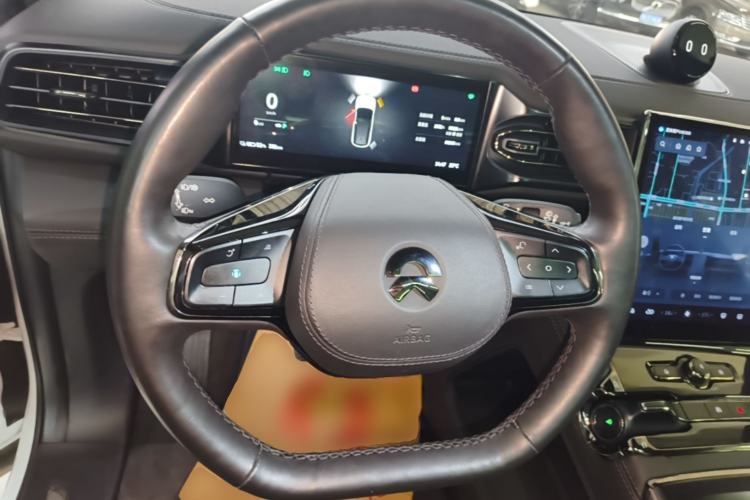 Used Nio ES8 2020 580 km Range Six-Seater Version Steering Wheel