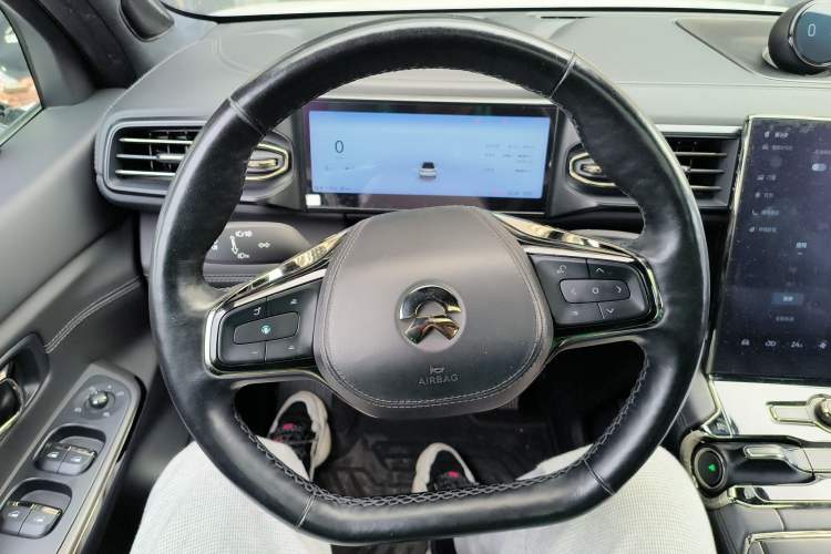 Used Nio ES8 2020 415 km Signature Edition 6-Seater Version Steering Wheel