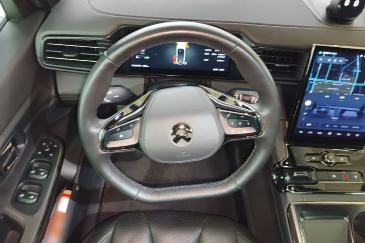 Used Nio ES8 2020 580 km Range Six-Seater Version Steering Wheel