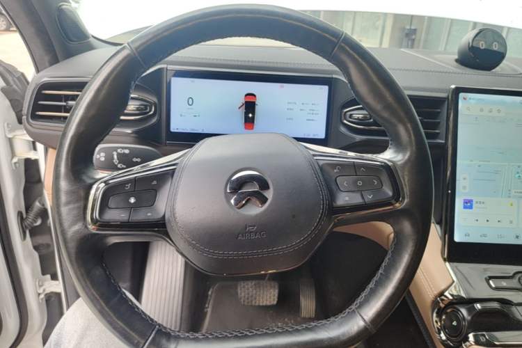 Used Nio ES8 2020 415 km Range 7-Seater Version Steering Wheel