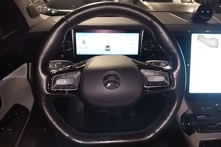 Used Nio ES8 2020 580 km Range Signature Edition Six-Seater Version Steering Wheel